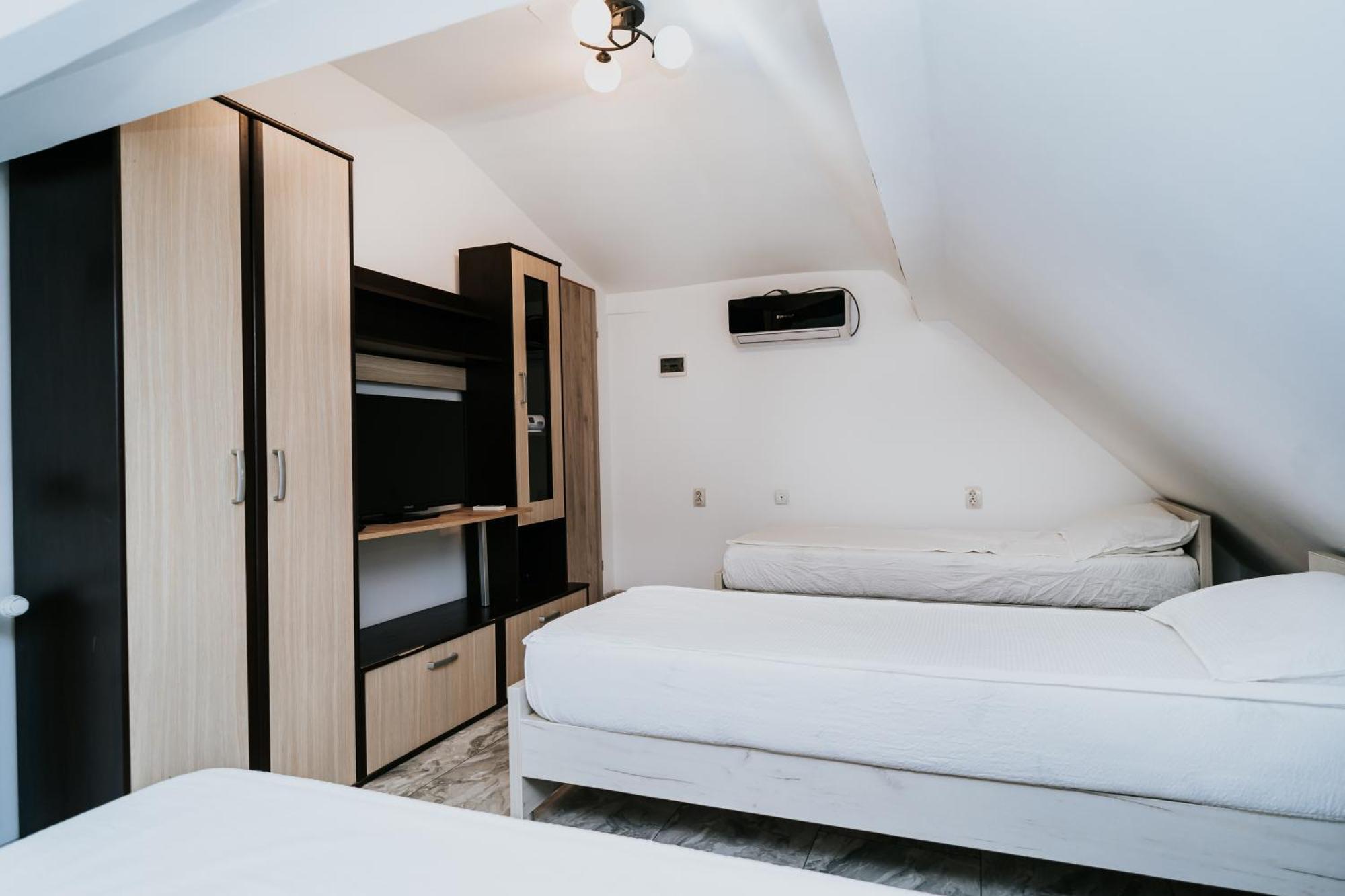 Apartment Attic Sibiu Exterior foto